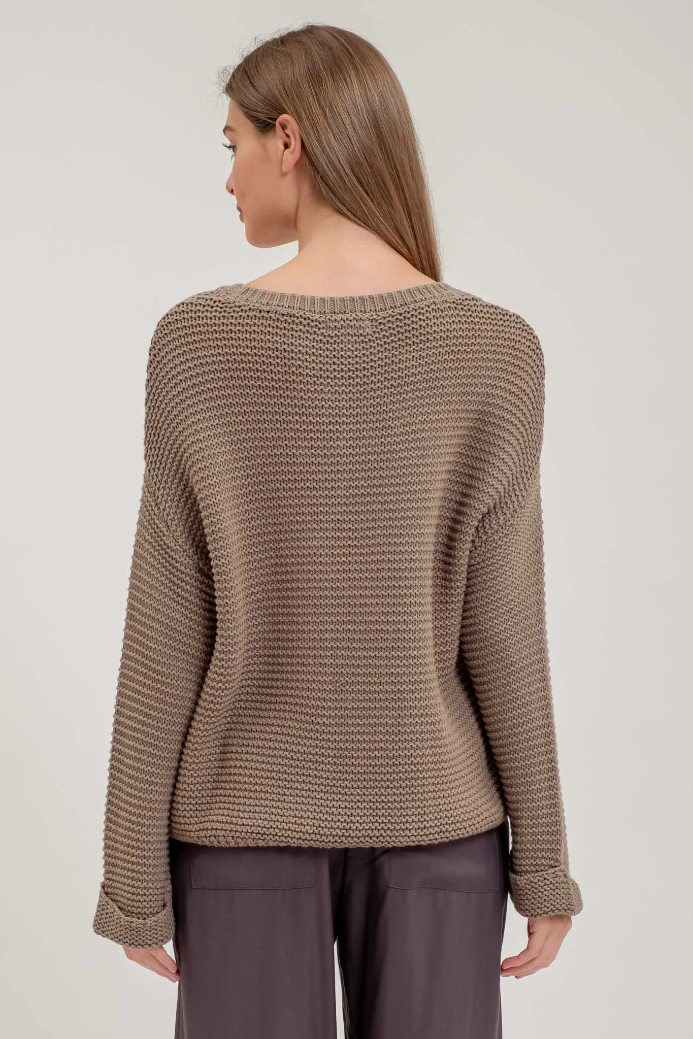 CHUNKY KNIT LONG CUFF SLEEVE PULLOVER SWEATER