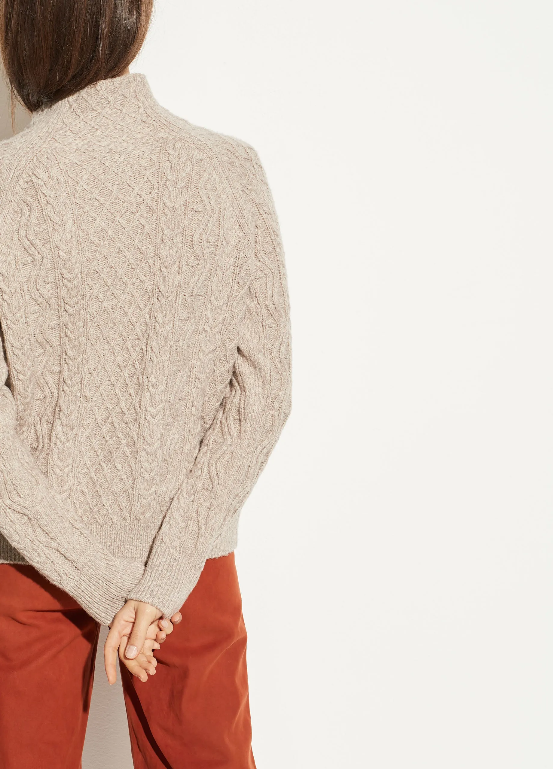 VINCE - Zig Zag Cable Sweater in Marzipan/Taupe